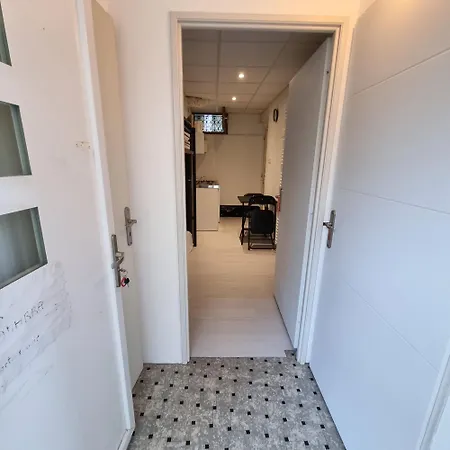 Petit Studio Refait A Neuf Massignieu-de-Rives